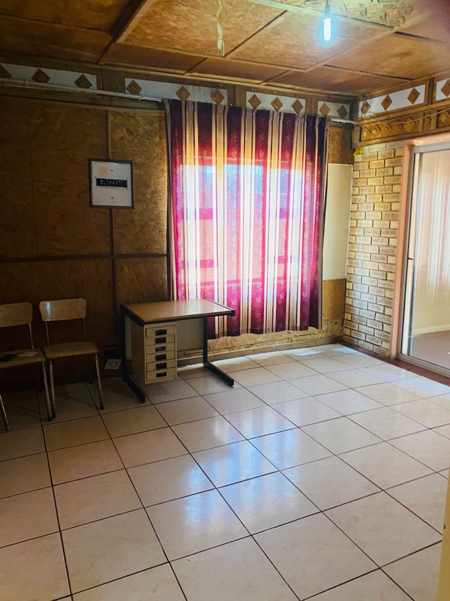 2 Bedroom Property for Sale in Credi Gauteng