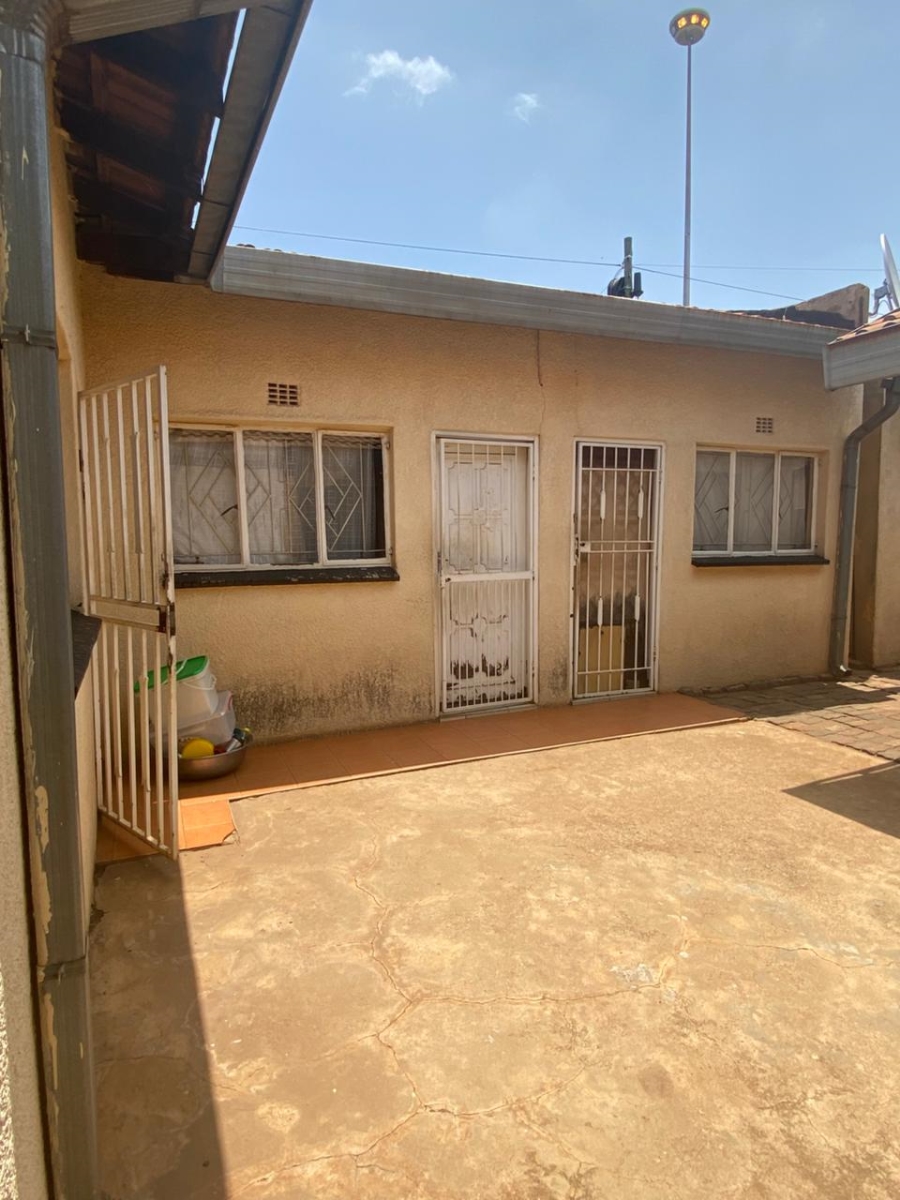 2 Bedroom Property for Sale in Credi Gauteng