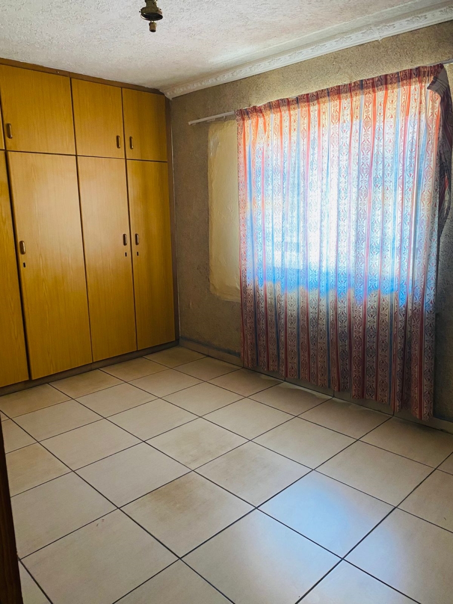 2 Bedroom Property for Sale in Credi Gauteng