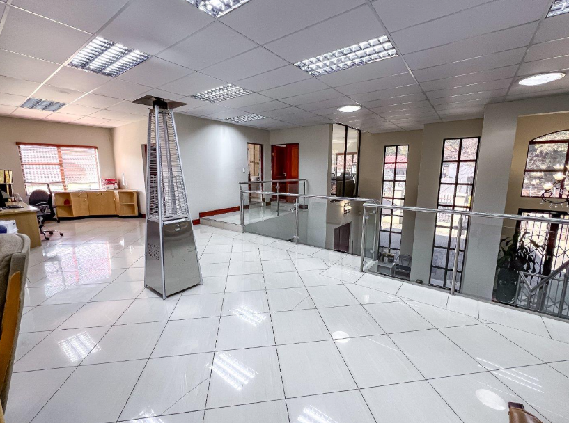 Commercial Property for Sale in Oakdene Gauteng