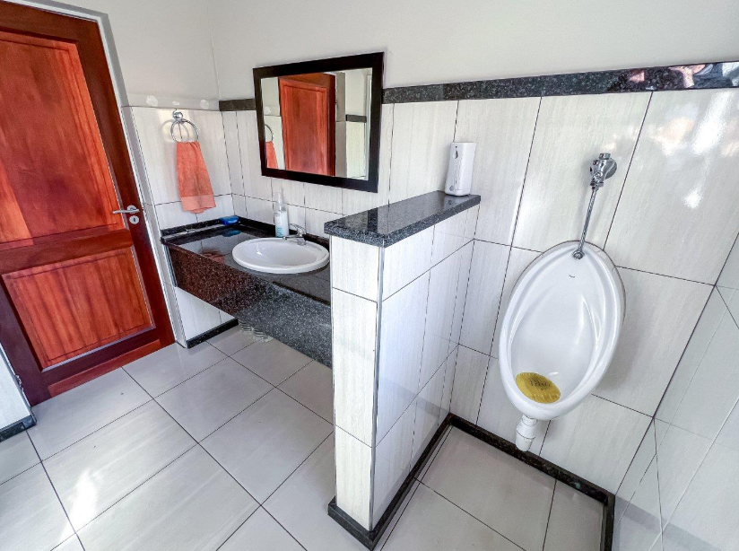 Commercial Property for Sale in Oakdene Gauteng