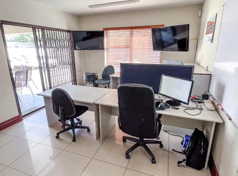 Commercial Property for Sale in Oakdene Gauteng