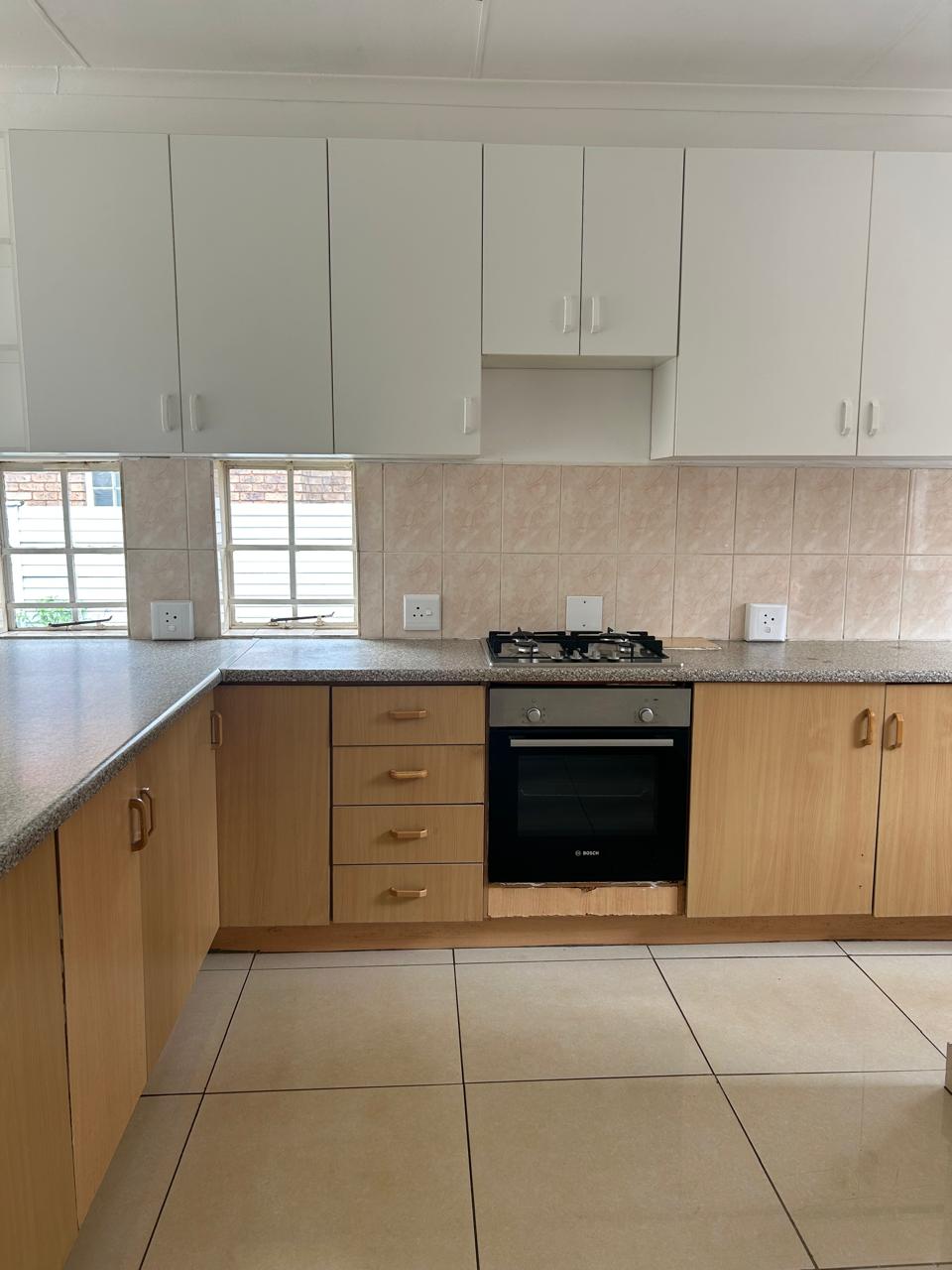 To Let 3 Bedroom Property for Rent in Theresa Park Gauteng