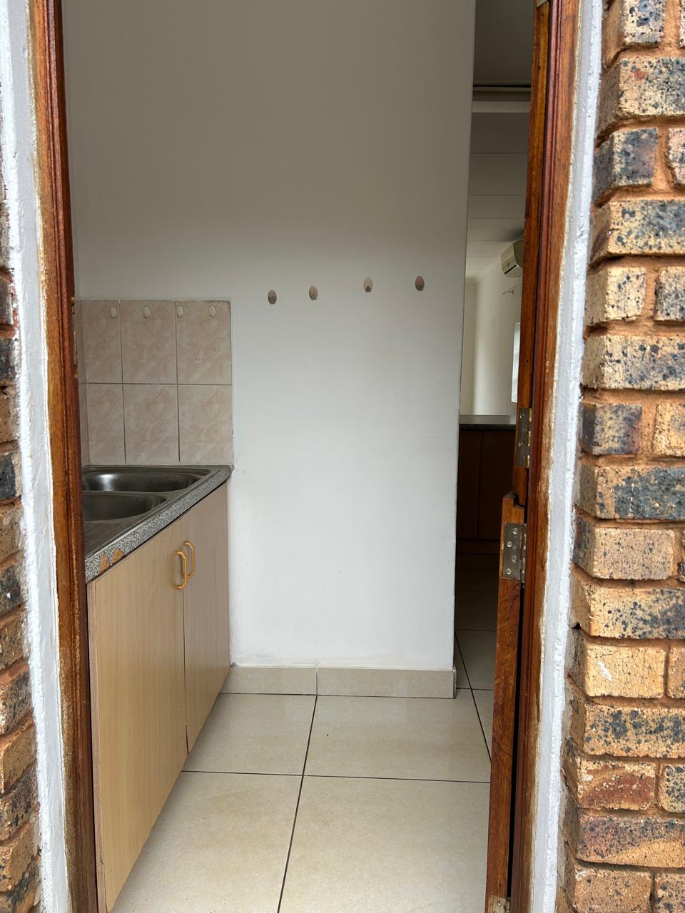 To Let 3 Bedroom Property for Rent in Theresa Park Gauteng