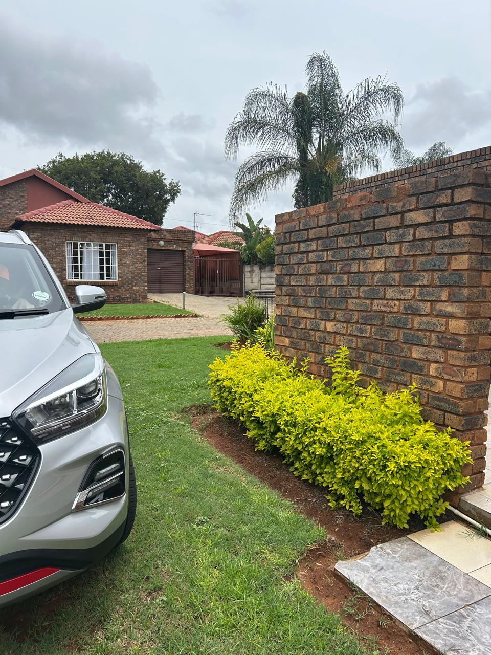 To Let 3 Bedroom Property for Rent in Theresa Park Gauteng