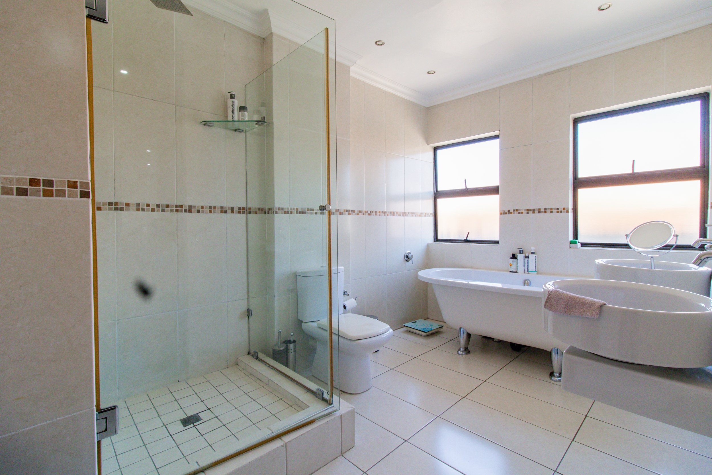 3 Bedroom Property for Sale in Bassonia Gauteng