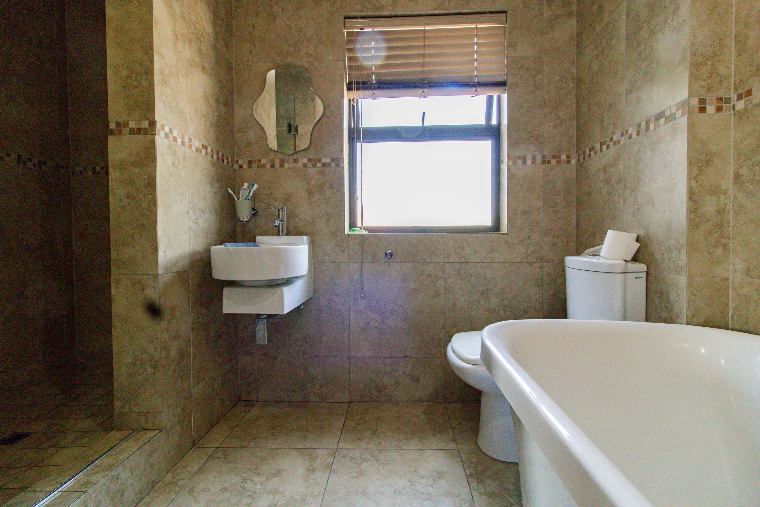 3 Bedroom Property for Sale in Bassonia Gauteng