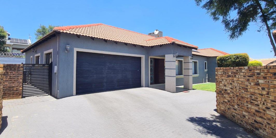 4 Bedroom Property for Sale in Emerald Estate Gauteng