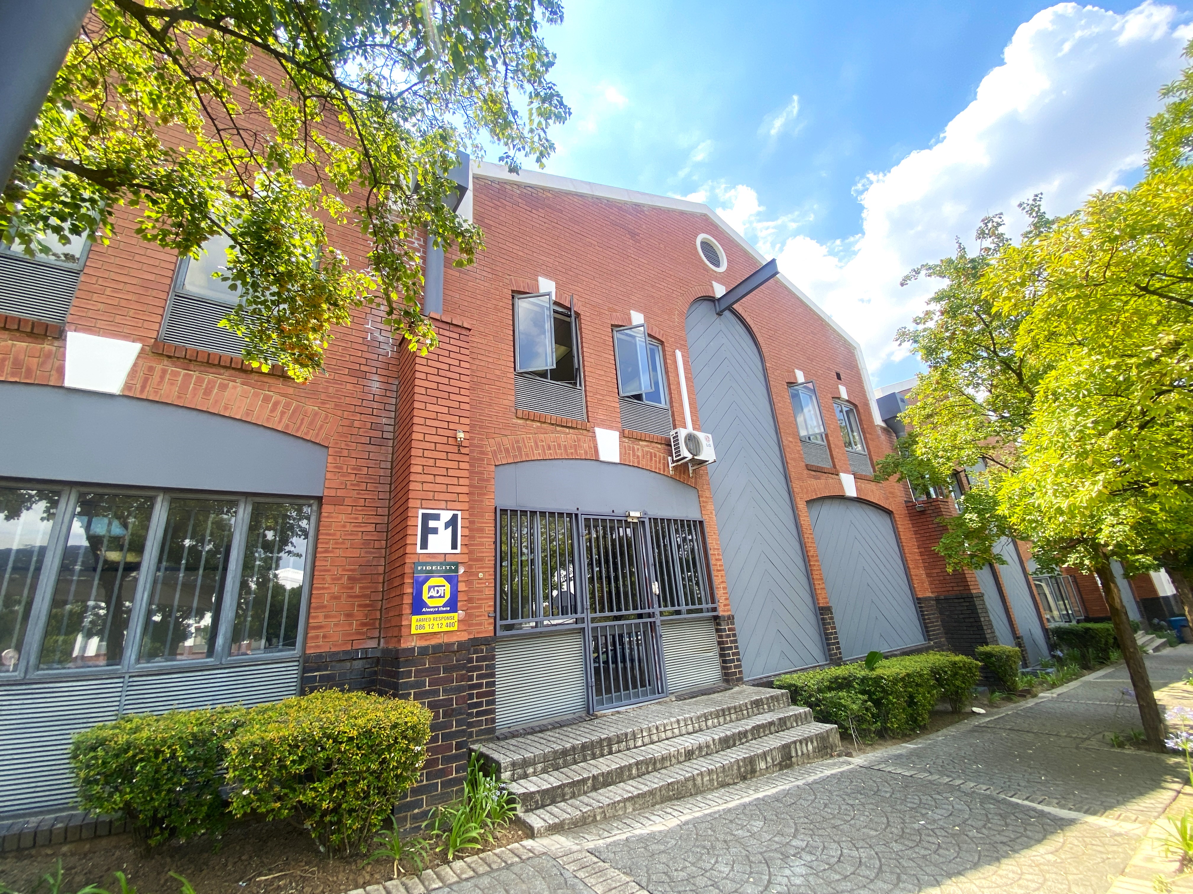 To Let commercial Property for Rent in Randjespark Gauteng