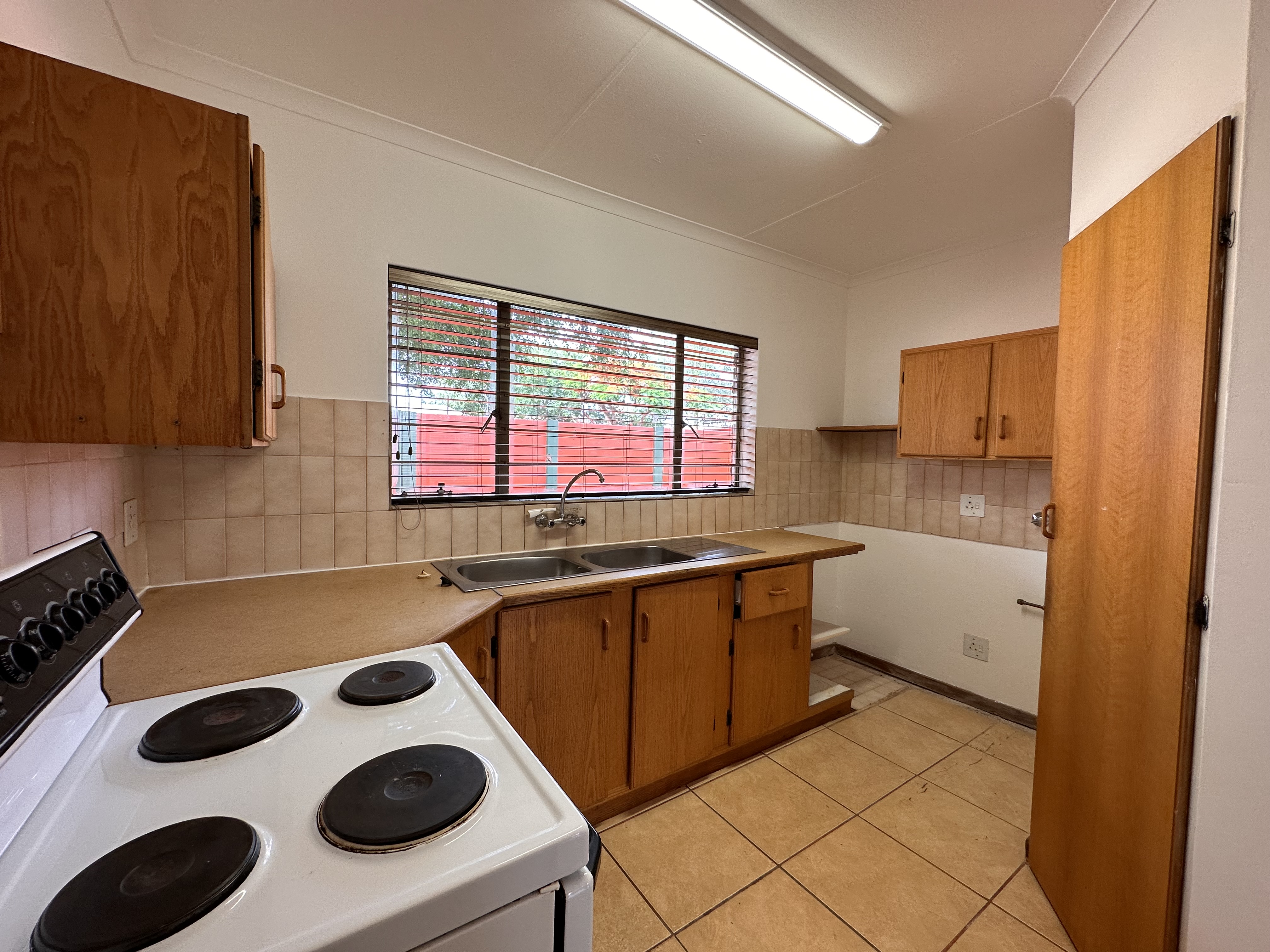 2 Bedroom Property for Sale in Annlin Gauteng