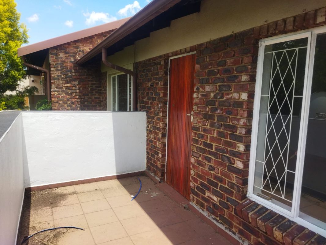 2 Bedroom Property for Sale in Eden Glen Gauteng