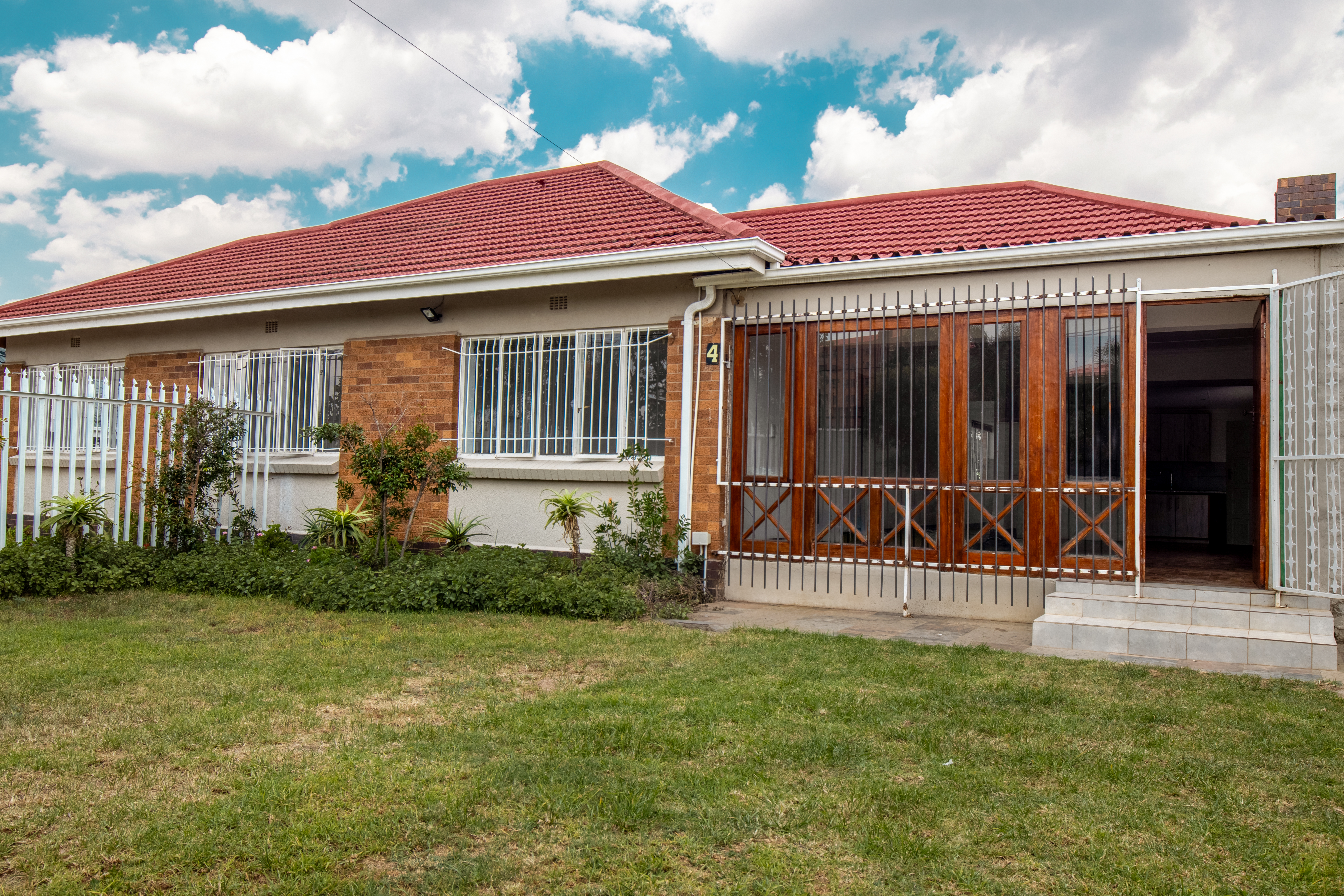 4 Bedroom Property for Sale in Selwyn Gauteng