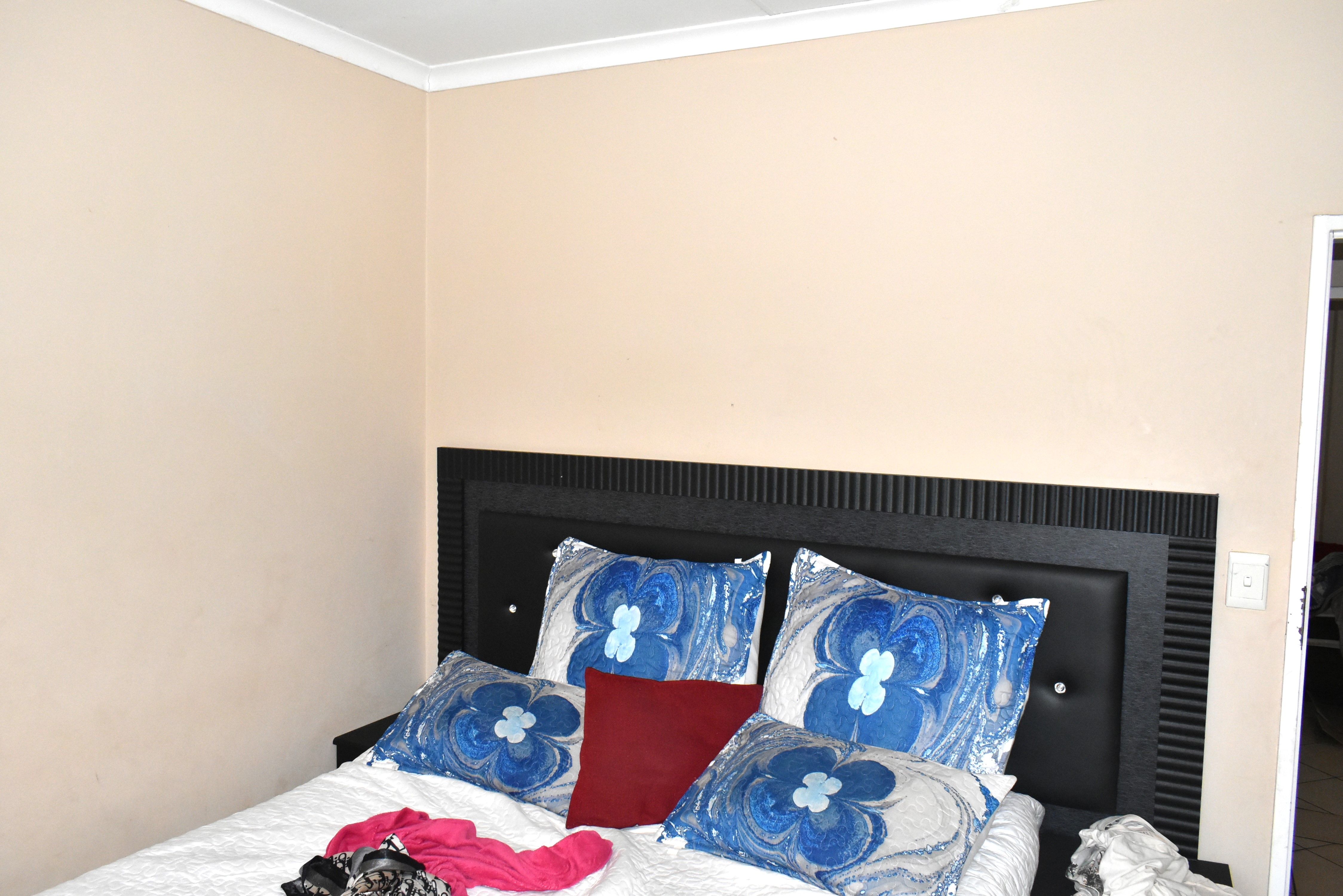 2 Bedroom Property for Sale in Wonderpark Estate Gauteng