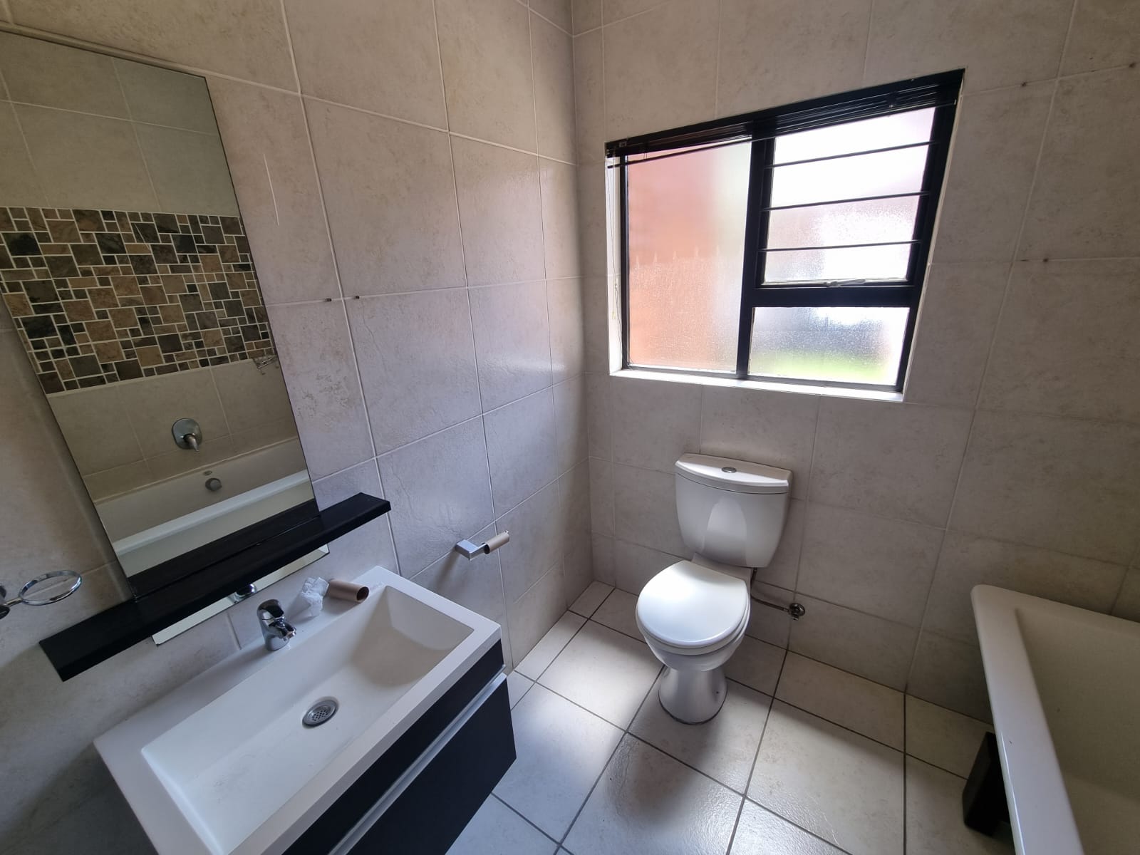 3 Bedroom Property for Sale in Oakdene Gauteng