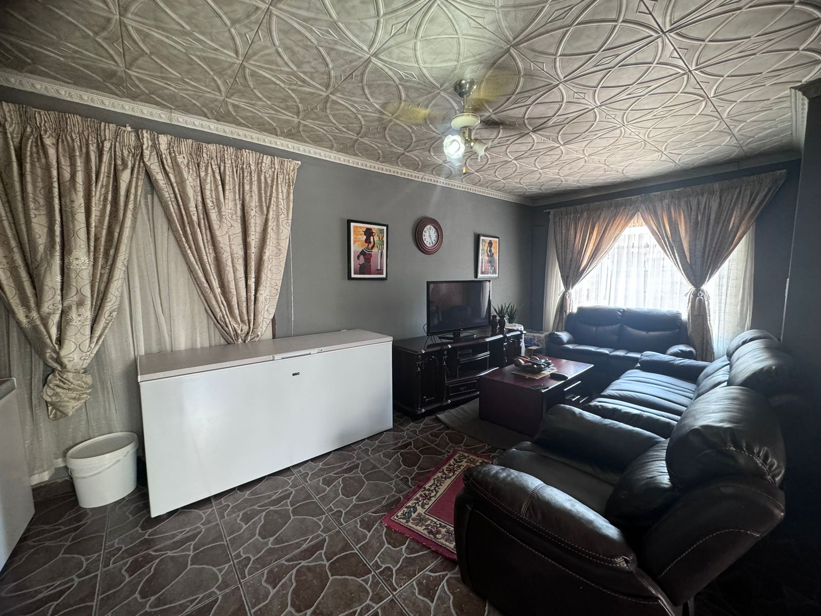 3 Bedroom Property for Sale in Etwatwa Gauteng