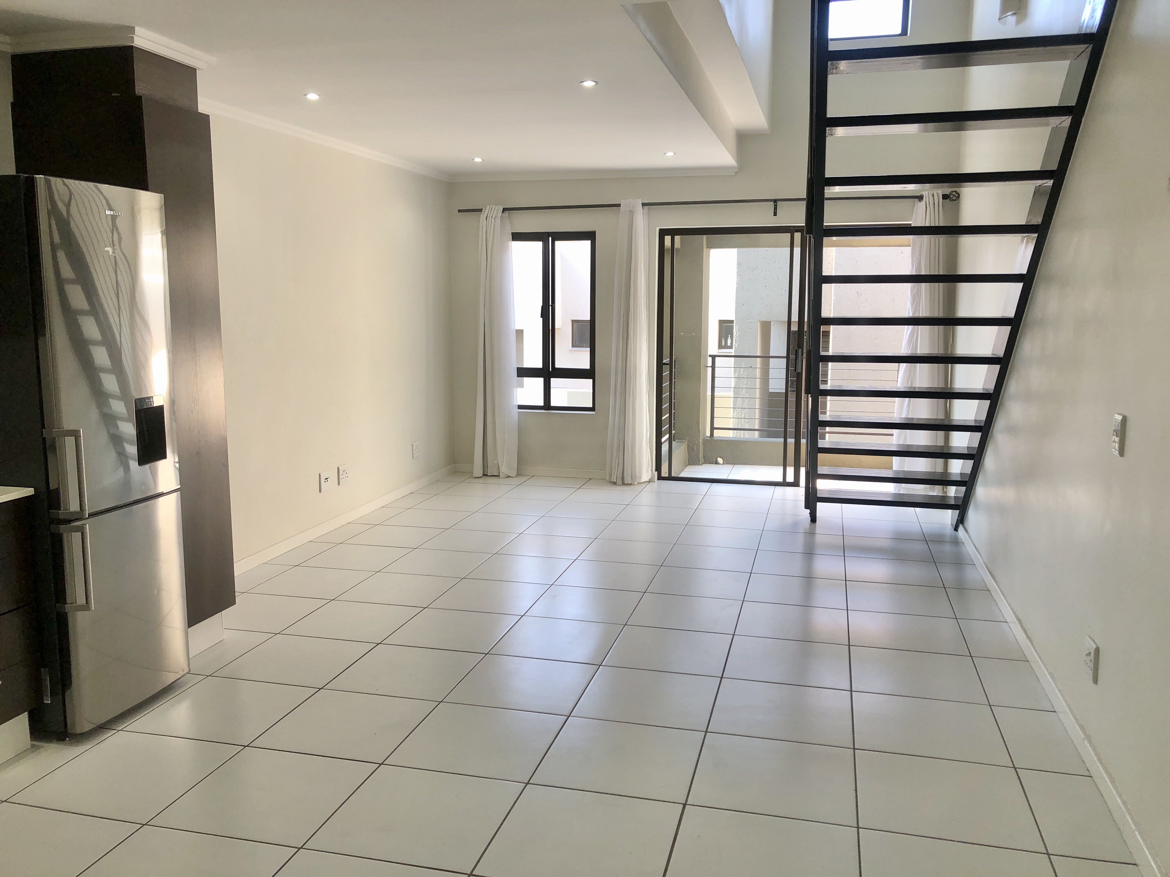 To Let 1 Bedroom Property for Rent in Craigavon Gauteng