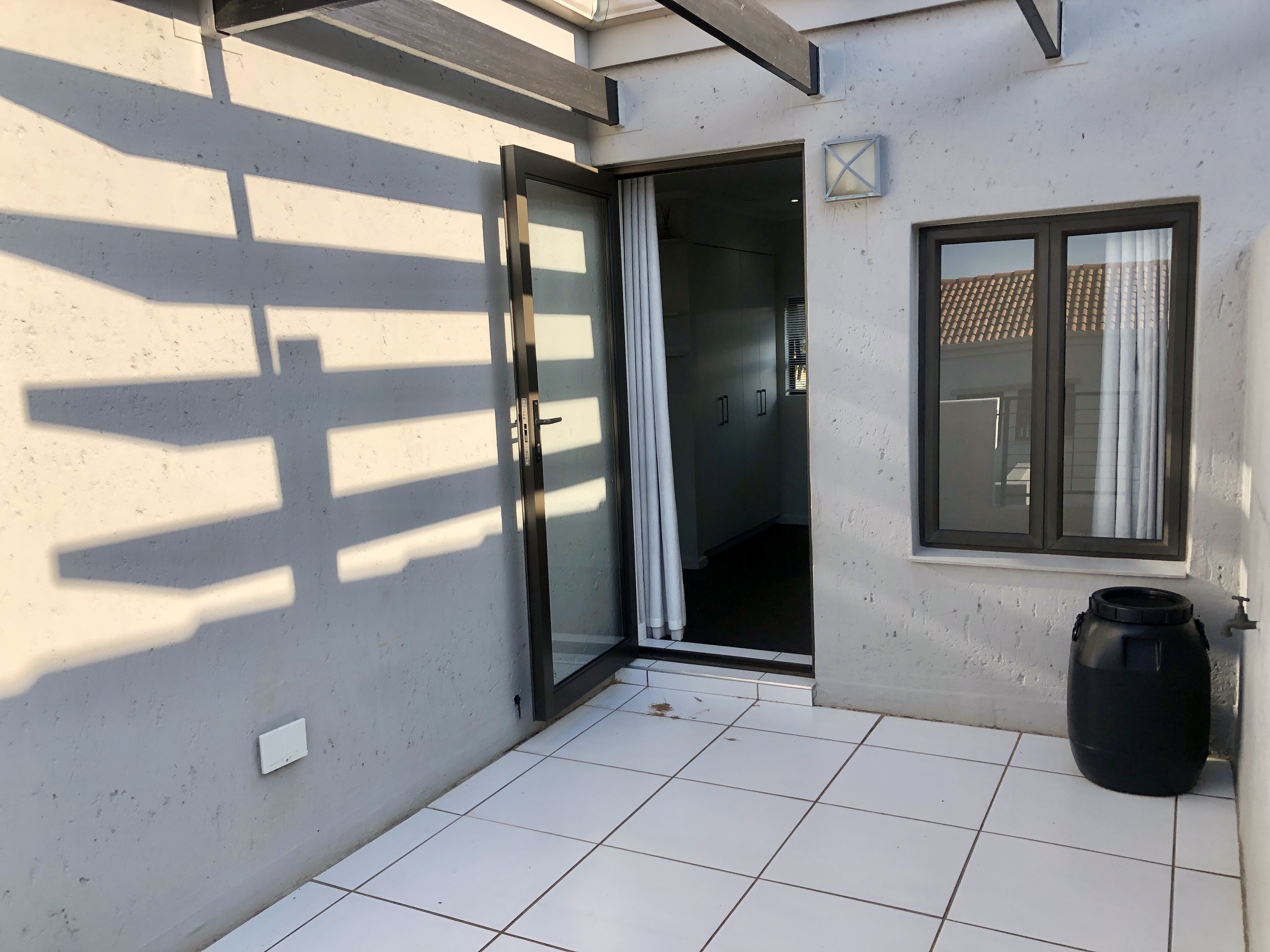 To Let 1 Bedroom Property for Rent in Craigavon Gauteng