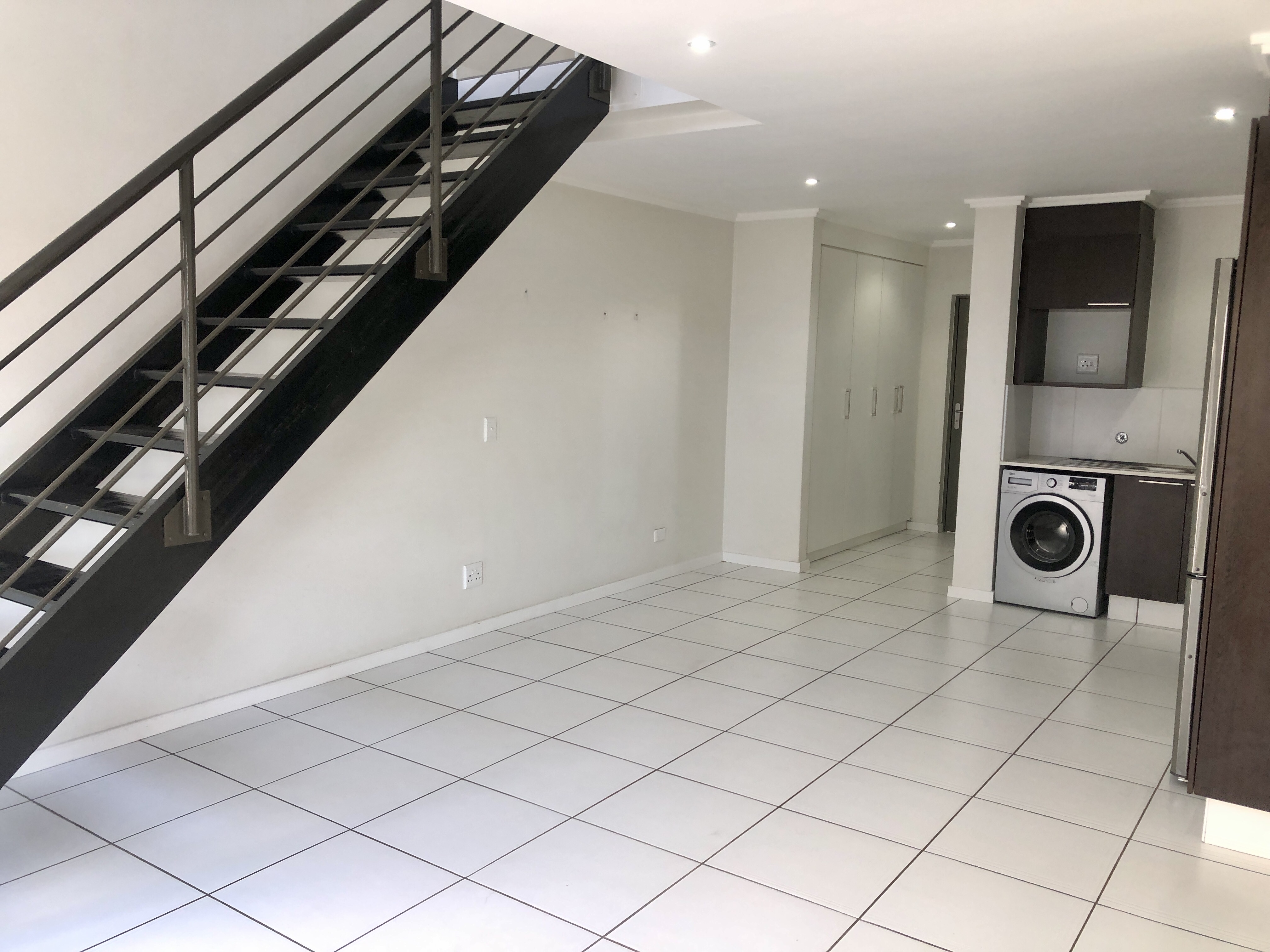 To Let 1 Bedroom Property for Rent in Craigavon Gauteng