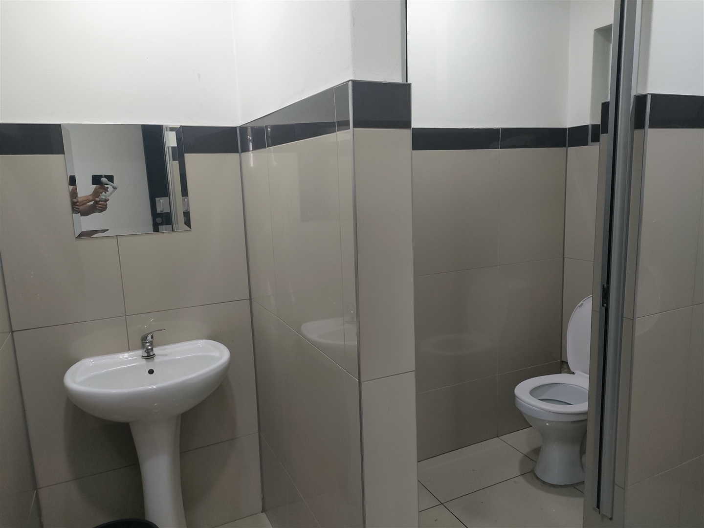 To Let commercial Property for Rent in North Riding Gauteng