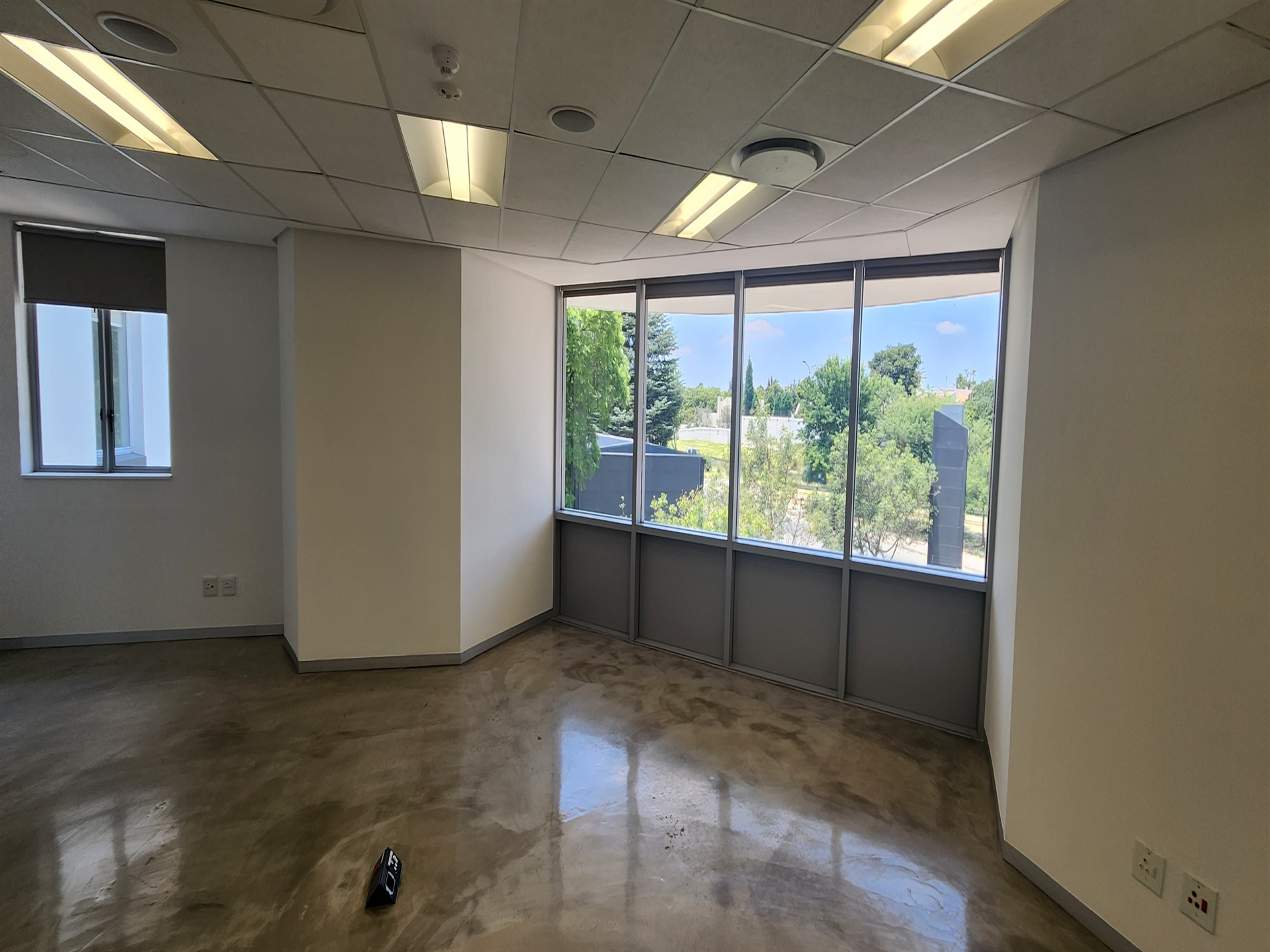 To Let commercial Property for Rent in Sandhurst Gauteng