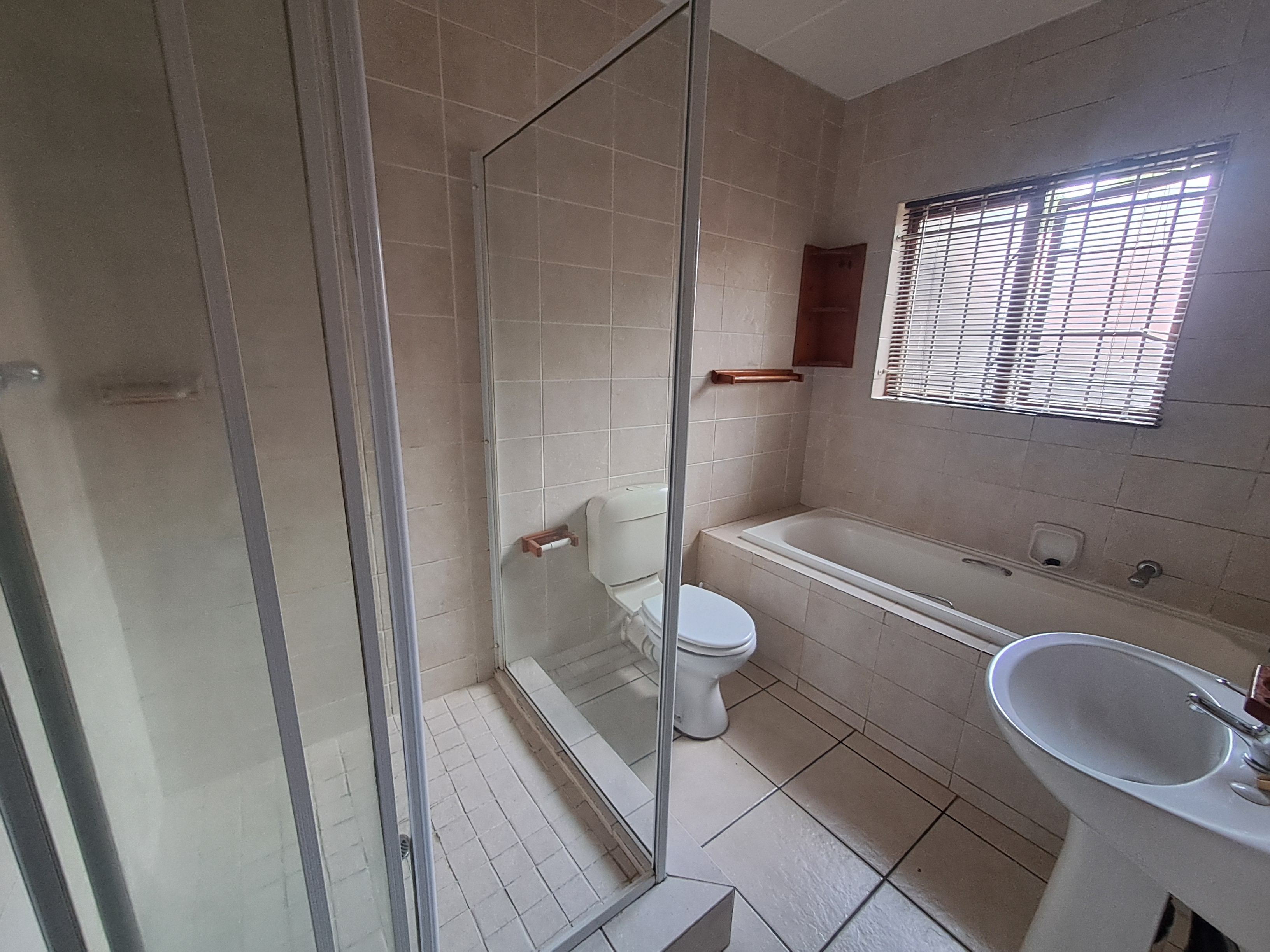 2 Bedroom Property for Sale in Winchester Hills Gauteng