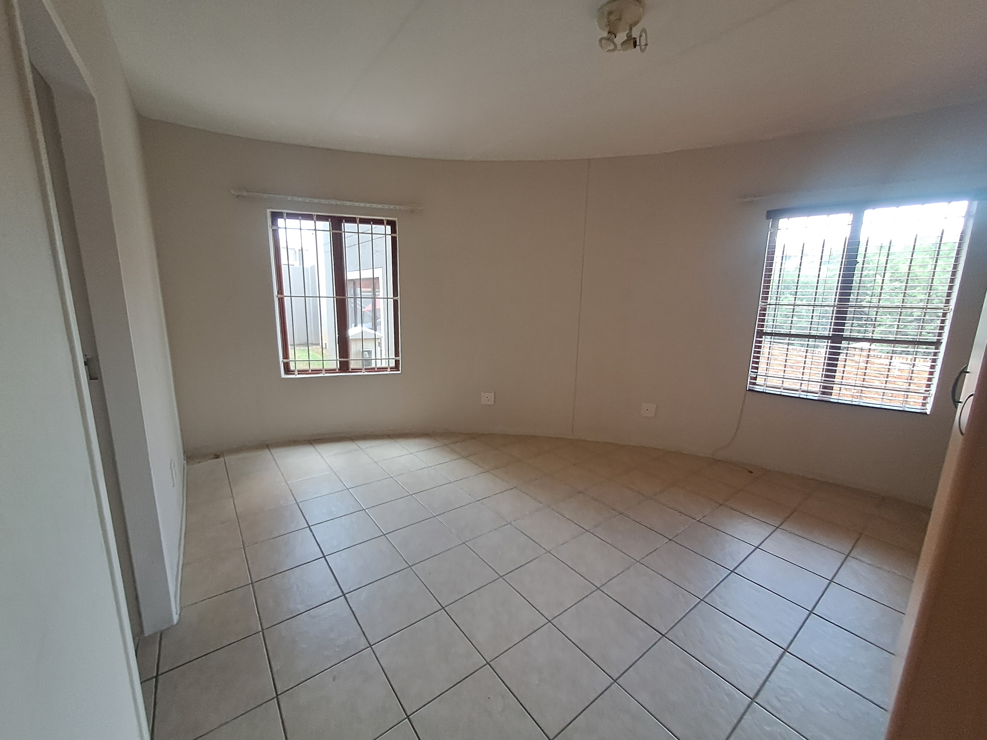 2 Bedroom Property for Sale in Winchester Hills Gauteng