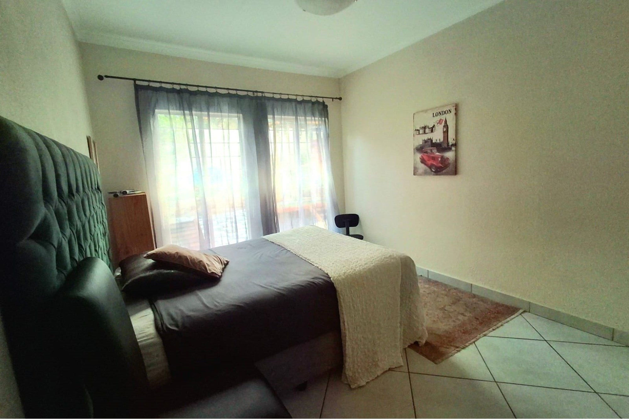 1 Bedroom Property for Sale in Douglasdale Gauteng