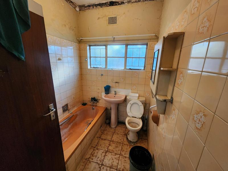 3 Bedroom Property for Sale in Mountain View Gauteng