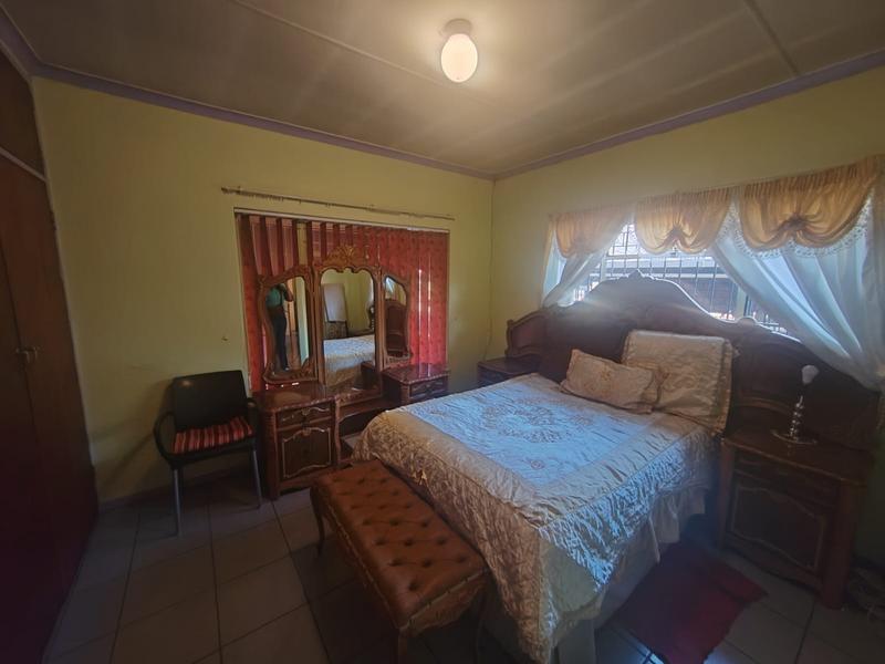 4 Bedroom Property for Sale in Mountain View Gauteng