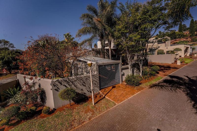 3 Bedroom Property for Sale in Roodekrans Gauteng