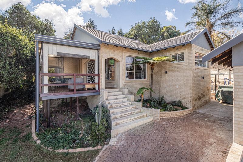 3 Bedroom Property for Sale in Roodekrans Gauteng