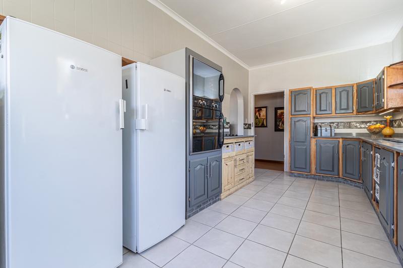 3 Bedroom Property for Sale in Roodekrans Gauteng