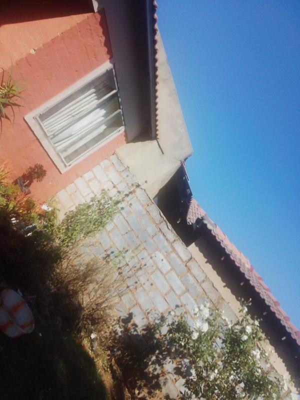 2 Bedroom Property for Sale in Lehae Gauteng