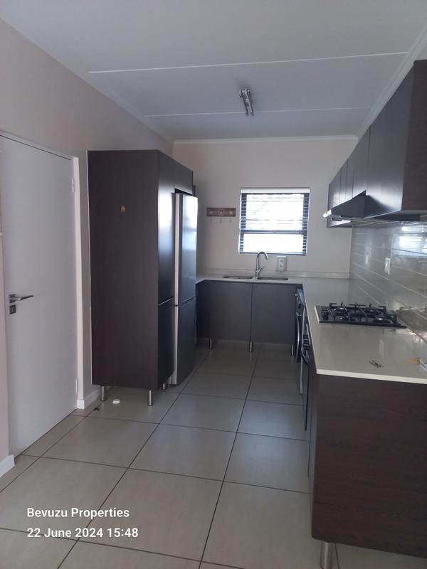 3 Bedroom Property for Sale in Greenstone Hill Gauteng