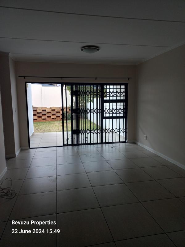 3 Bedroom Property for Sale in Greenstone Hill Gauteng