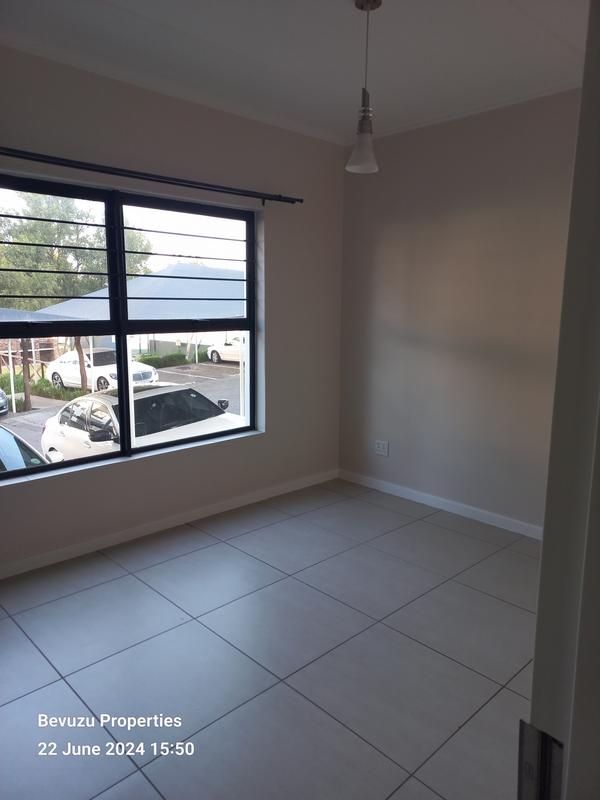 3 Bedroom Property for Sale in Greenstone Hill Gauteng