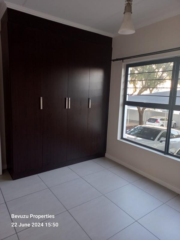 3 Bedroom Property for Sale in Greenstone Hill Gauteng