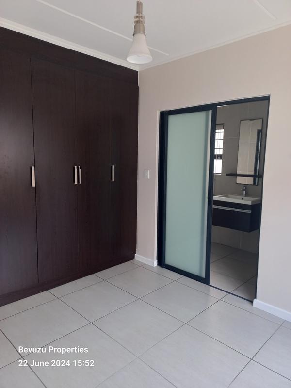 3 Bedroom Property for Sale in Greenstone Hill Gauteng