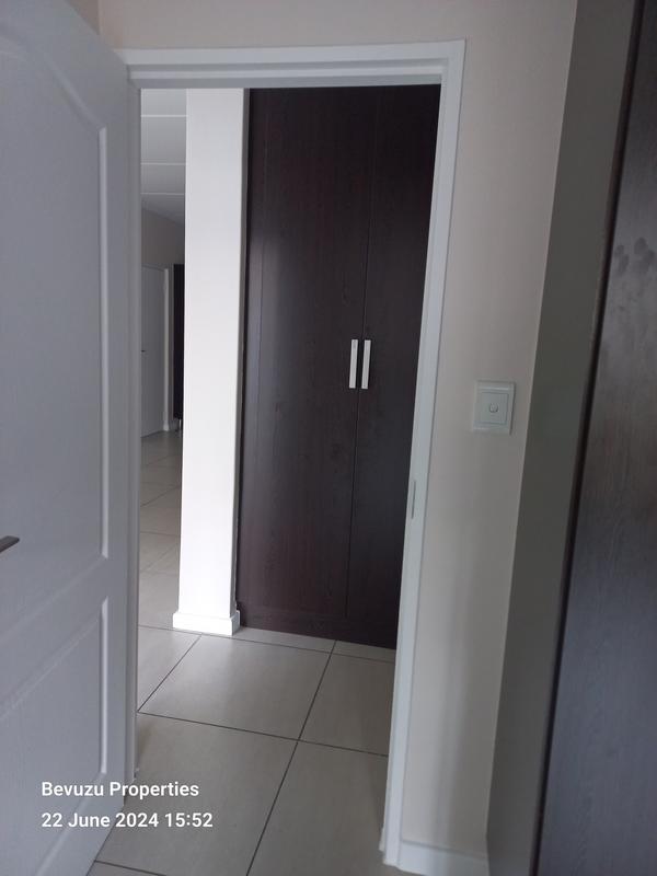 3 Bedroom Property for Sale in Greenstone Hill Gauteng