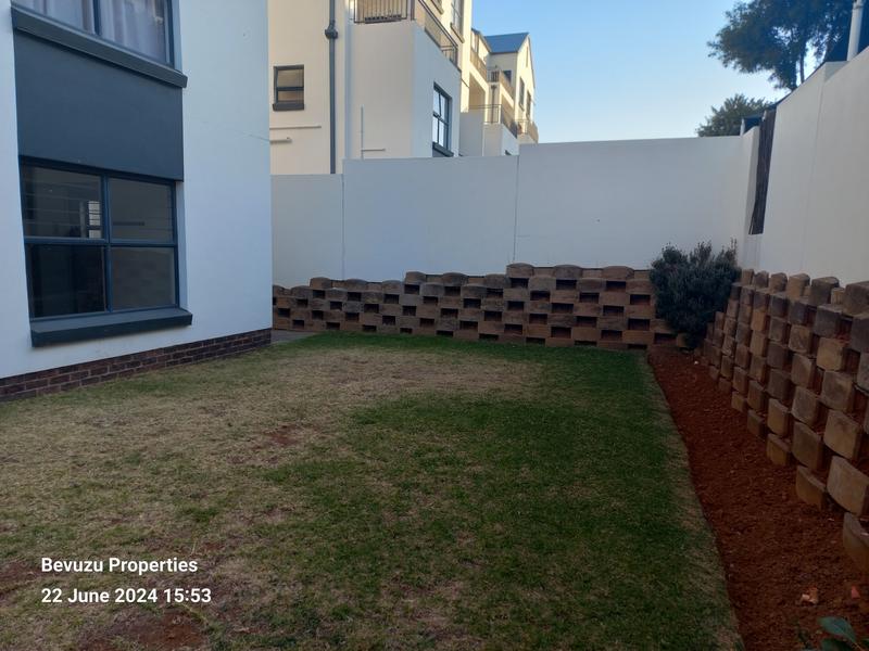 3 Bedroom Property for Sale in Greenstone Hill Gauteng