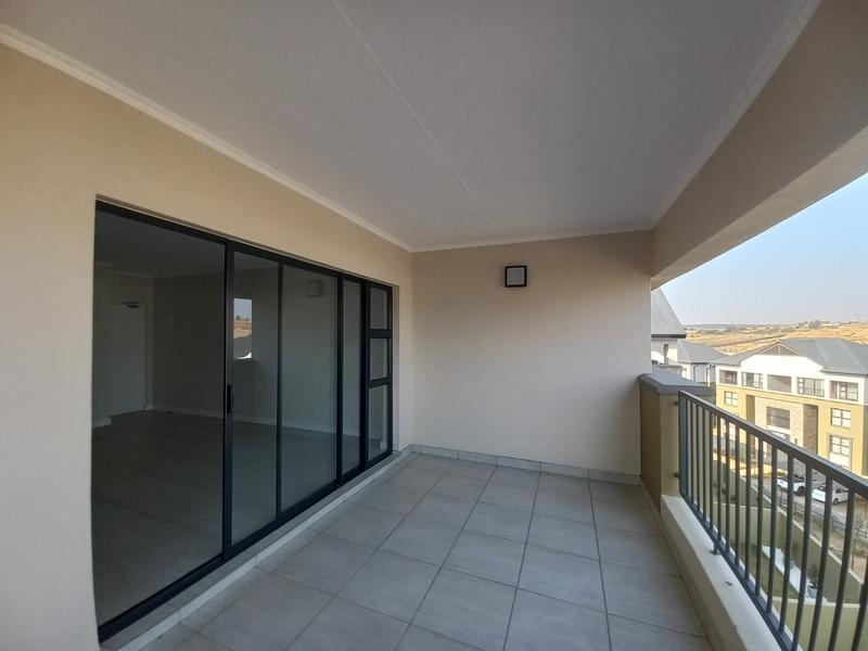 1 Bedroom Property for Sale in Waterfall Gauteng