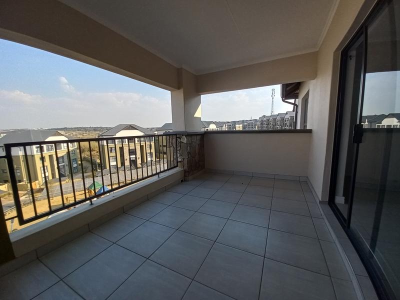 1 Bedroom Property for Sale in Waterfall Gauteng