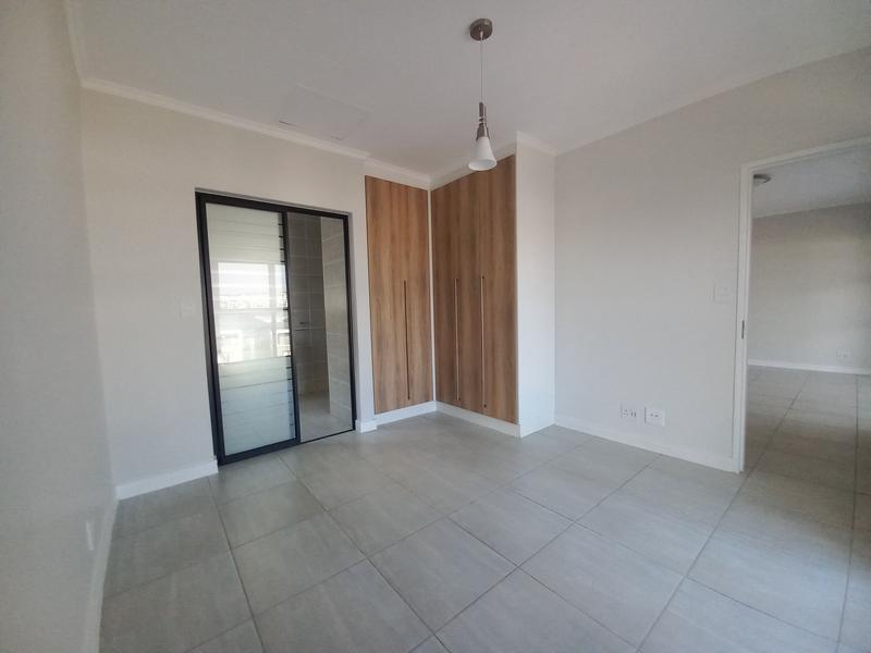 1 Bedroom Property for Sale in Waterfall Gauteng