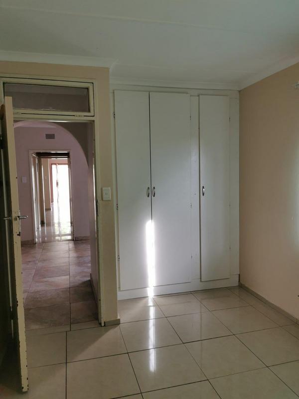 4 Bedroom Property for Sale in Sophiatown Gauteng