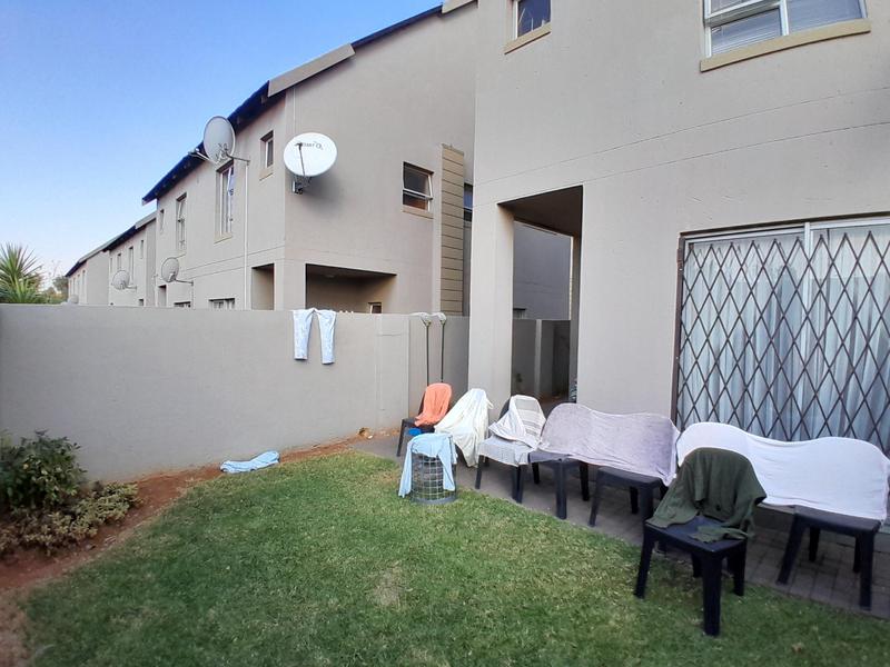 2 Bedroom Property for Sale in Eldo Lakes Estate Gauteng