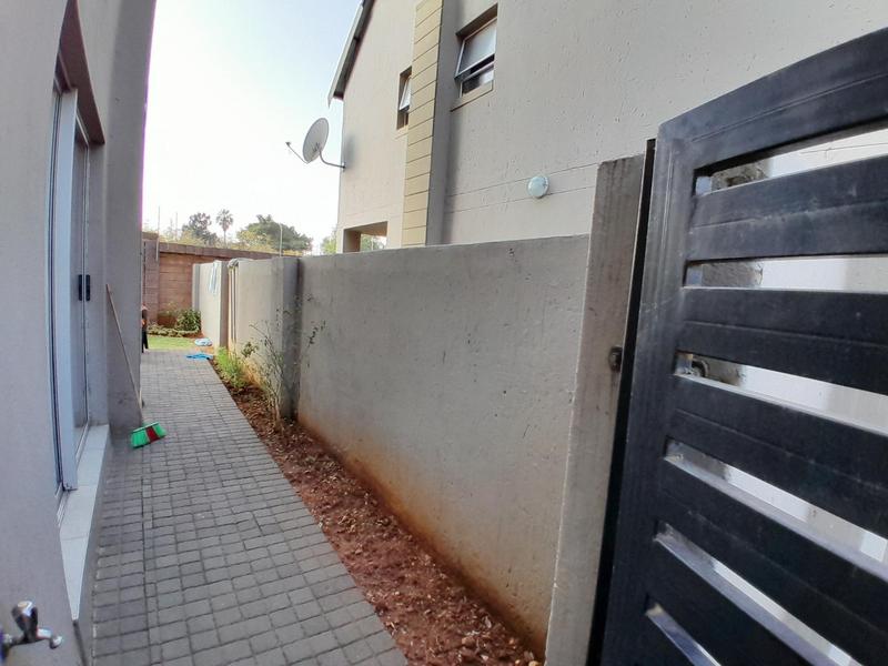 2 Bedroom Property for Sale in Eldo Lakes Estate Gauteng