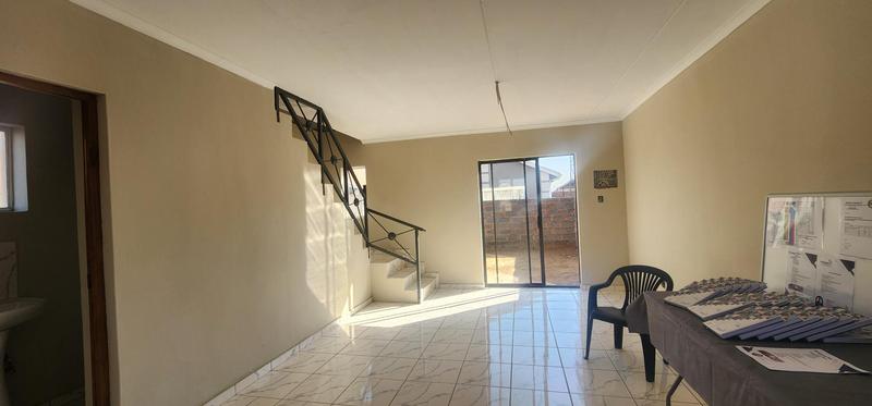 2 Bedroom Property for Sale in Buhle Park Gauteng