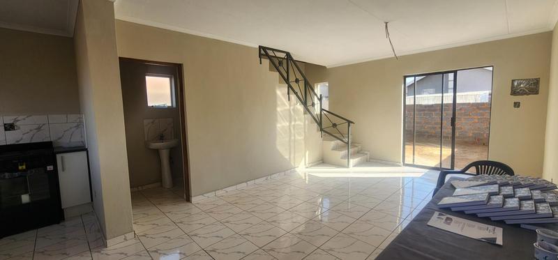 2 Bedroom Property for Sale in Buhle Park Gauteng