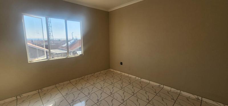 2 Bedroom Property for Sale in Buhle Park Gauteng