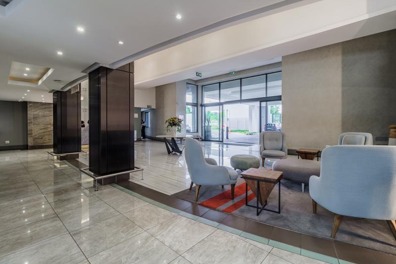 1 Bedroom Property for Sale in Menlyn Gauteng